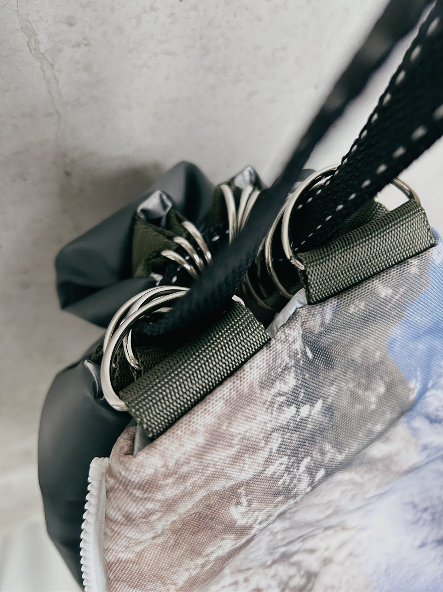 EARTH DROP B-BAG, ANTRACIT