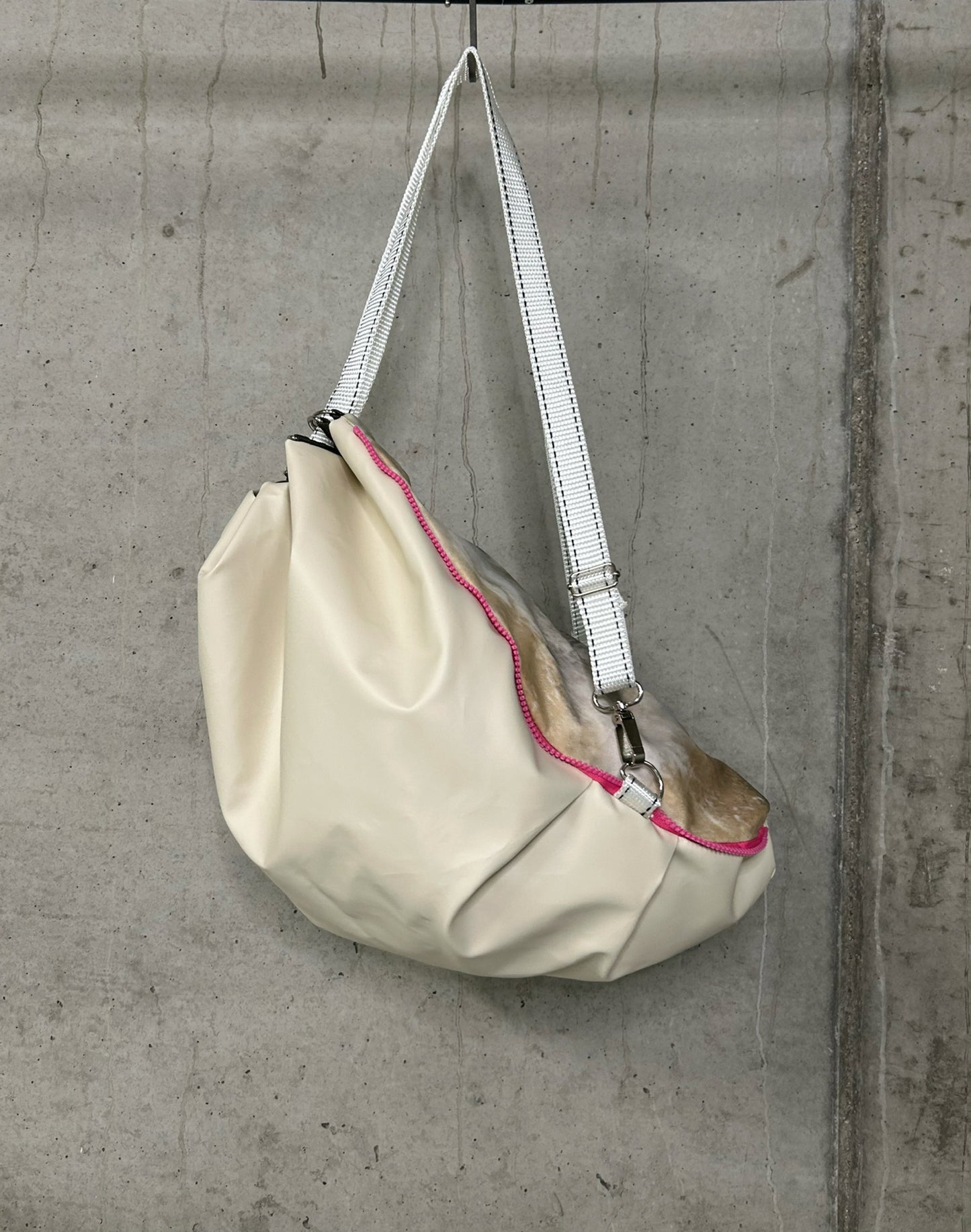 EARTH DROP B-BAG, SMOOTH P