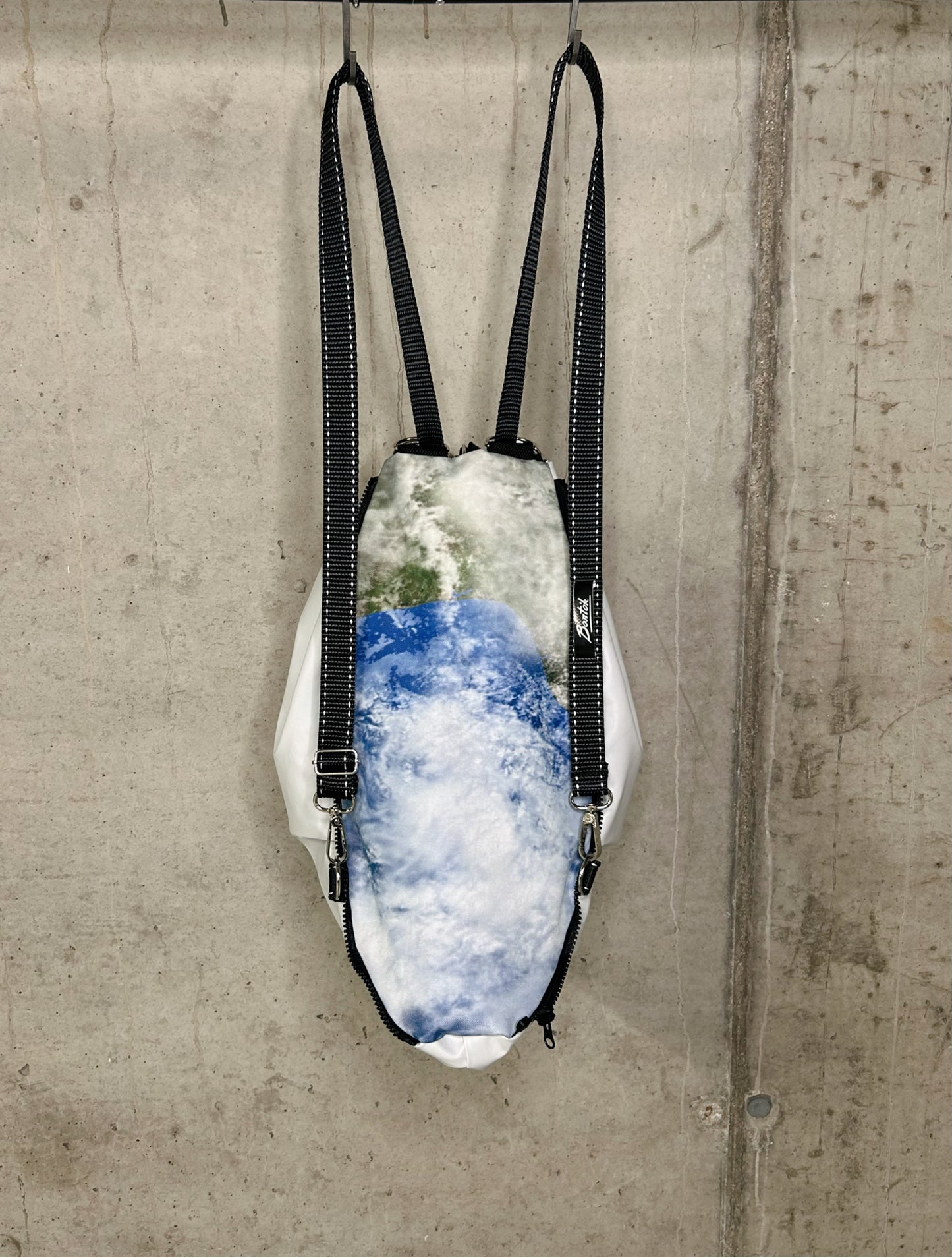 EARTH DROP B-BAG, PANDA BLUE
